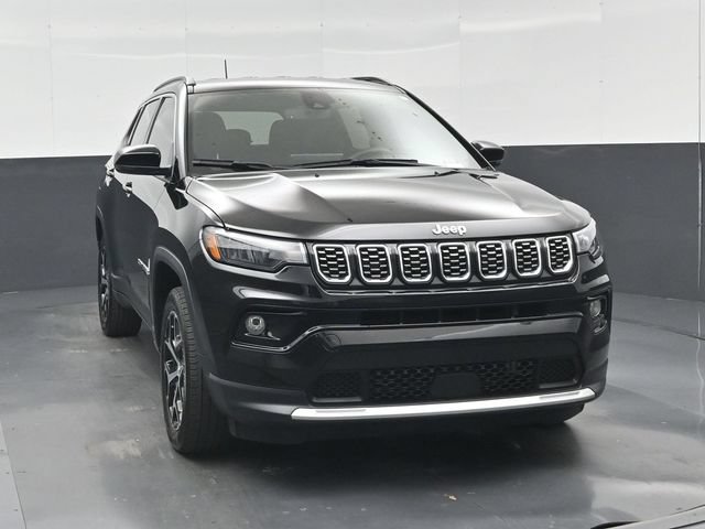 Used 2024 Jeep Compass Limited AWD/4WD image 34