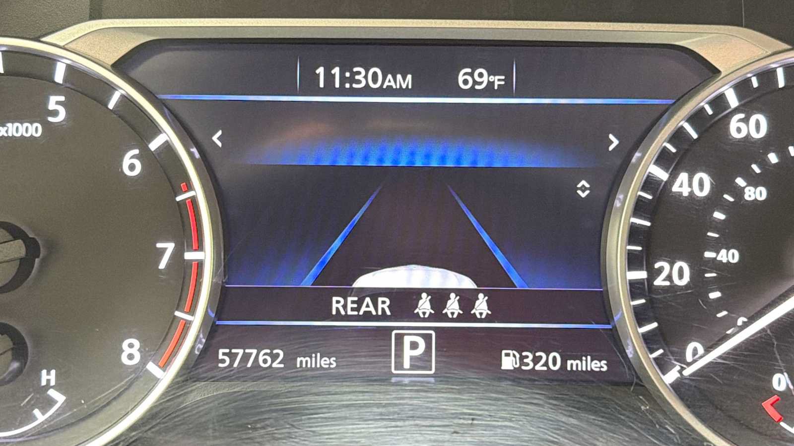 Used 2024 Nissan Sentra SV FWD image 17