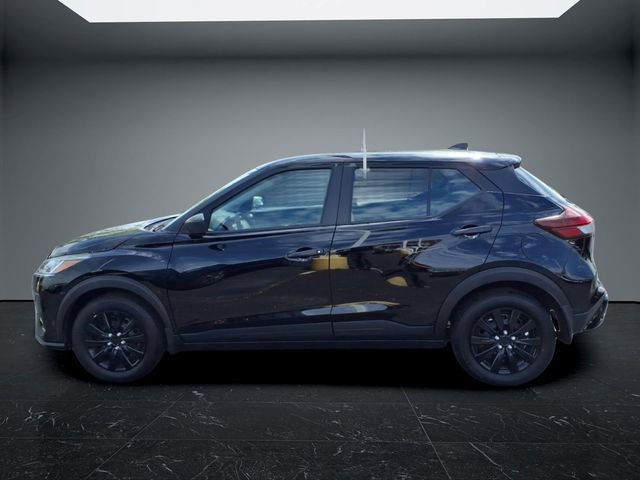 Certified 2025 Nissan Kicks Play S FWD image 6