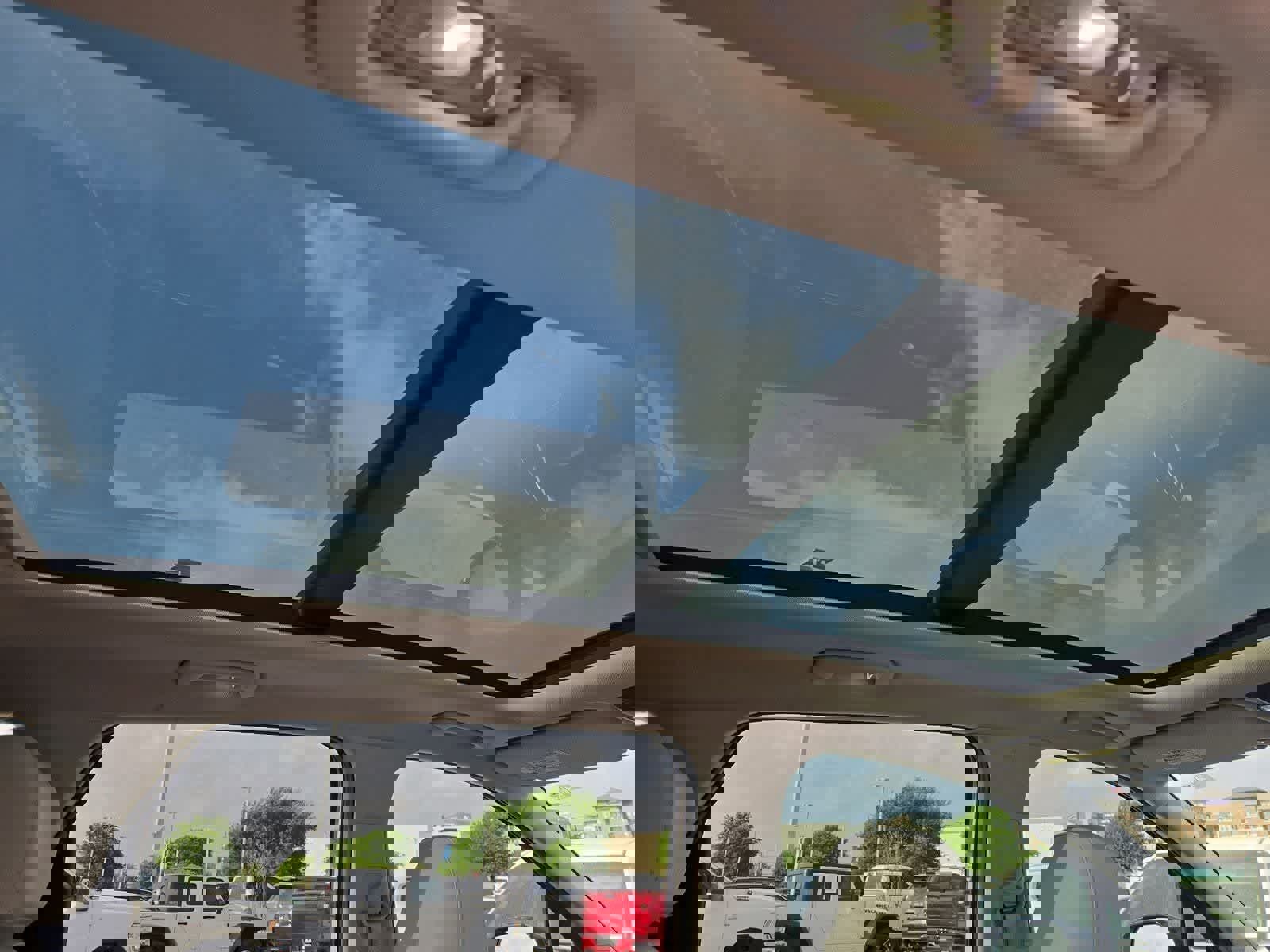 Certified 2023 Kia Sorento SX image 20