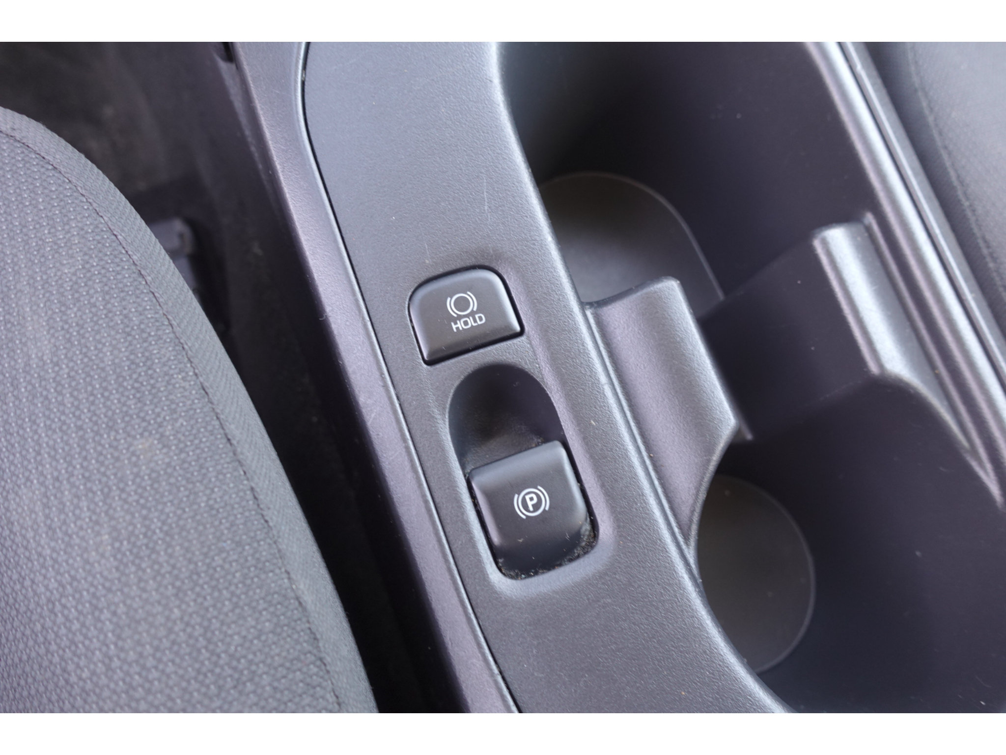 Used 2025 Toyota Corolla LE FWD image 20