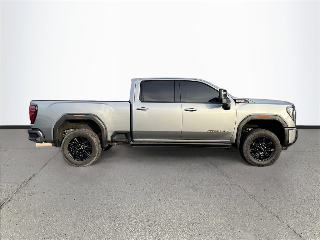 Used 2024 GMC Sierra 2500 AT4 w/ AT4 Premium Plus Package image 8