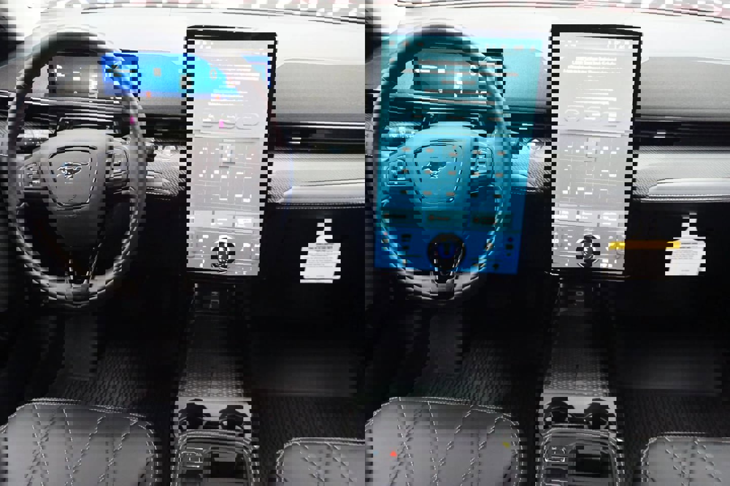 Used 2025 Ford Mustang Mach-E Select w/ Interior Protection Package image 25