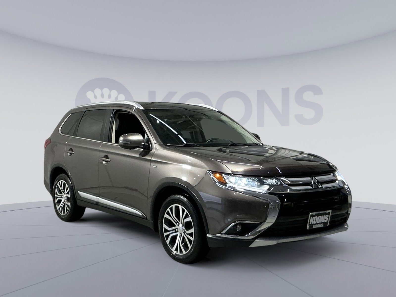 Used 2018 Mitsubishi Outlander GT AWD/4WD image 18