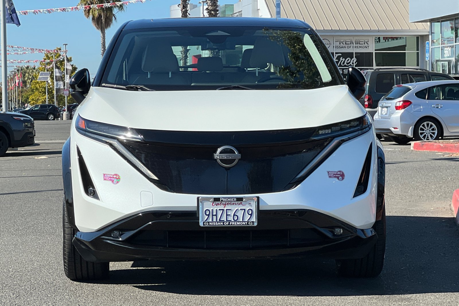 Certified 2023 Nissan Ariya FWD image 9