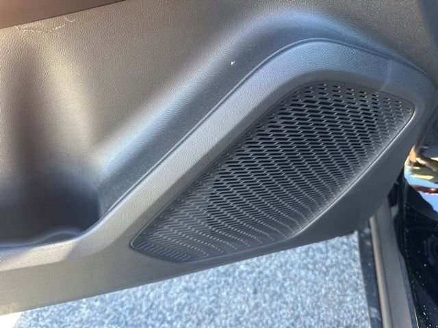 New 2026 Chevrolet Equinox EV LT image 14