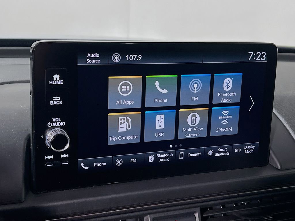 Used 2025 Honda Pilot TrailSport image 14