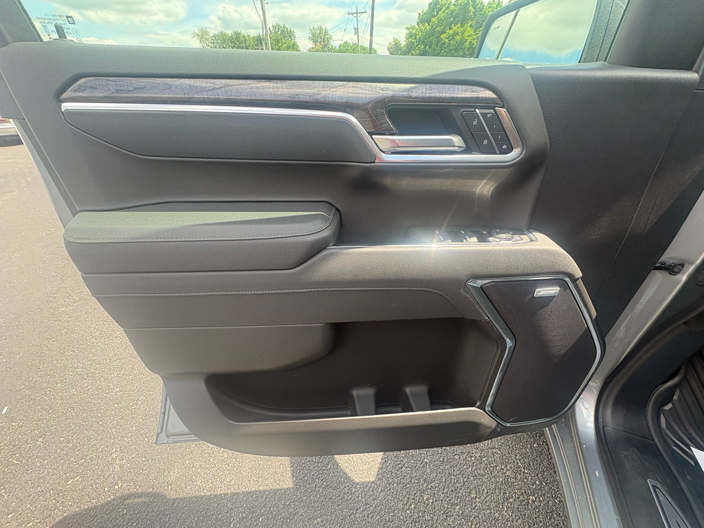 New 2026 Chevrolet Silverado 1500 LTZ AWD/4WD image 12