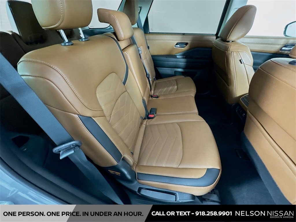 Certified 2024 Nissan Pathfinder Platinum w/ Cargo Package image 30