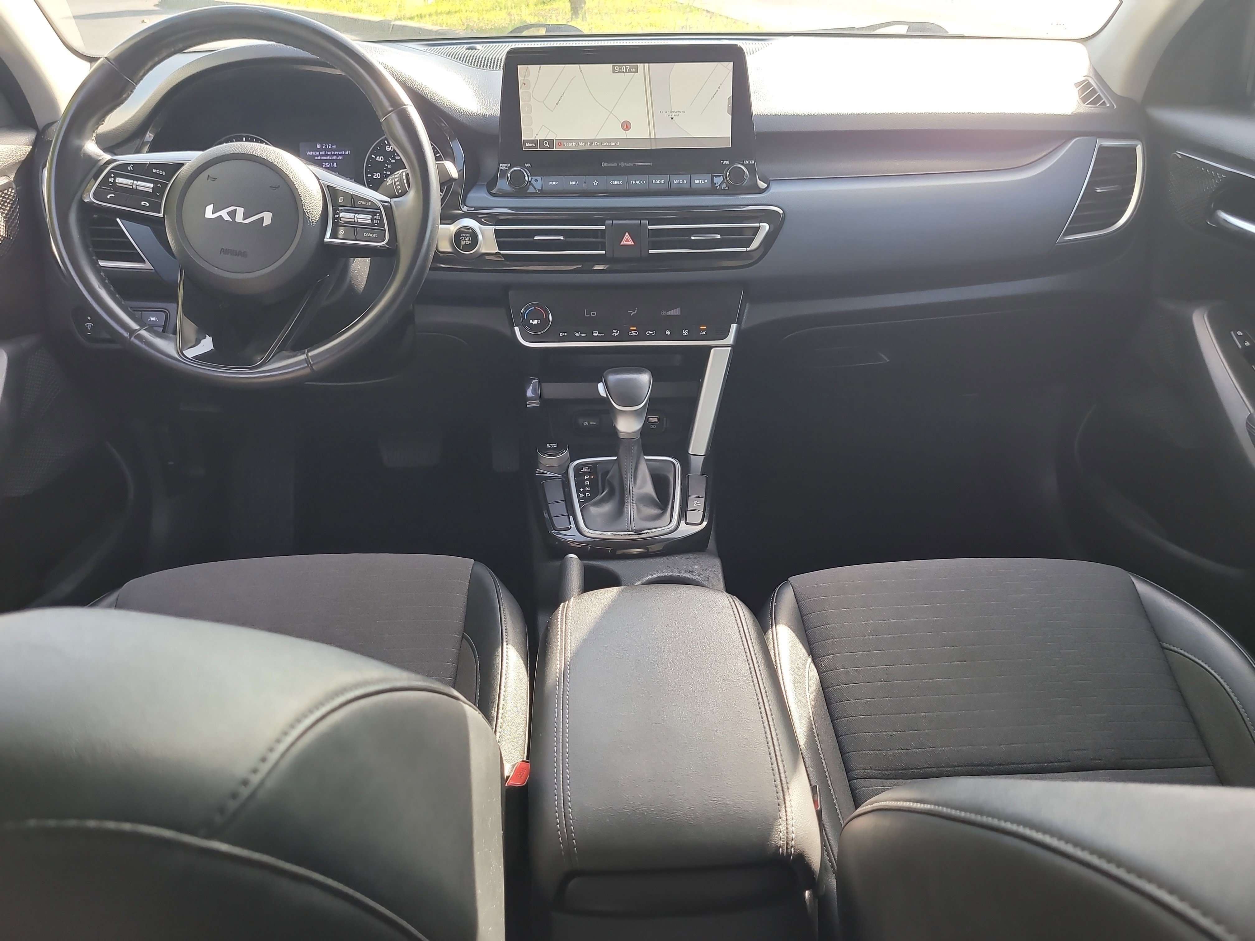 Used 2023 Kia Seltos S w/ Navigation Package image 15