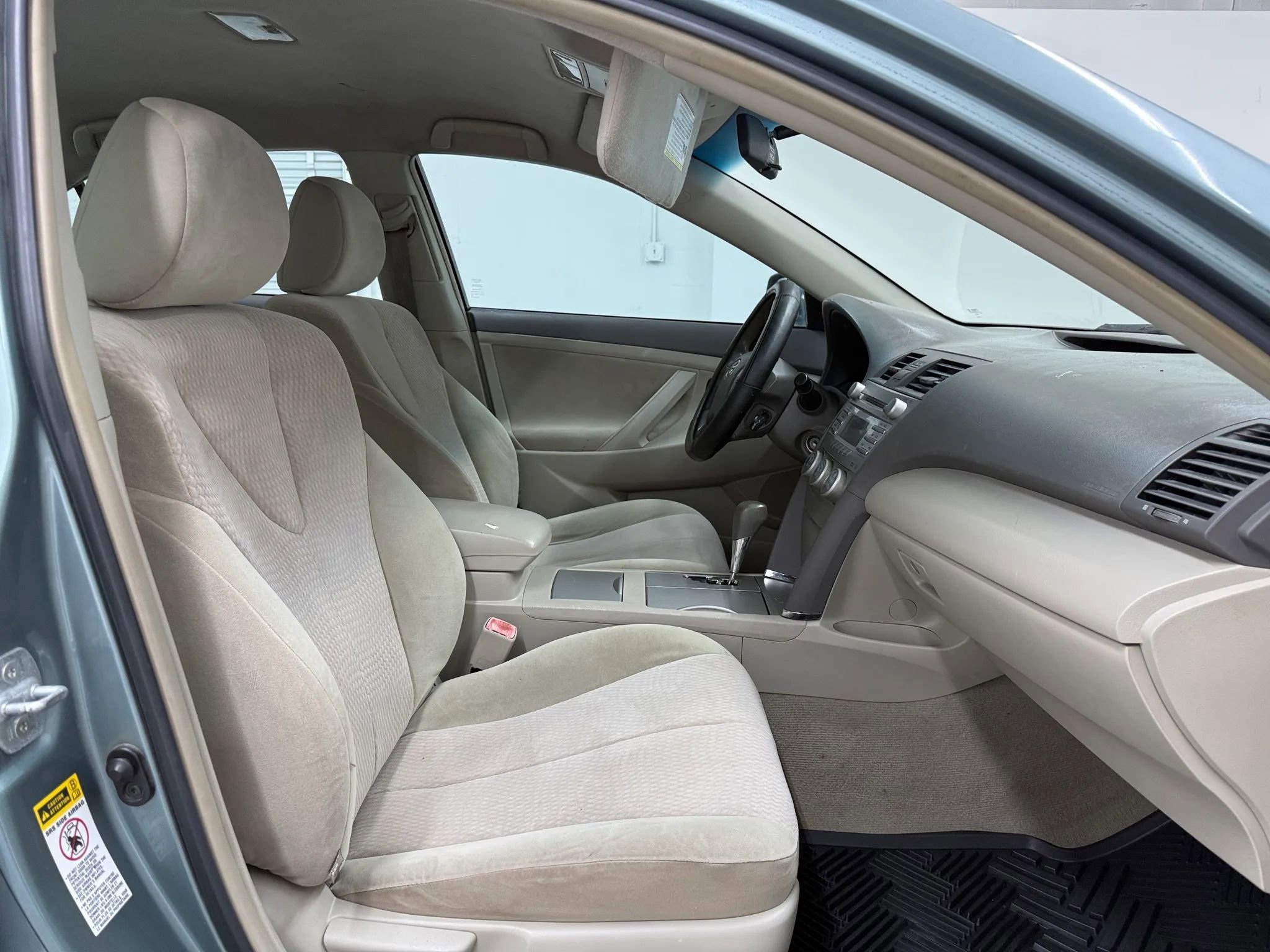 Used 2011 Toyota Camry LE w/ LE Extra-Value Pkg image 10