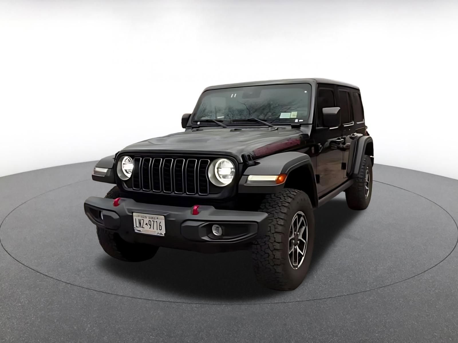 Used 2025 Jeep Wrangler Unlimited Rubicon AWD/4WD image 16