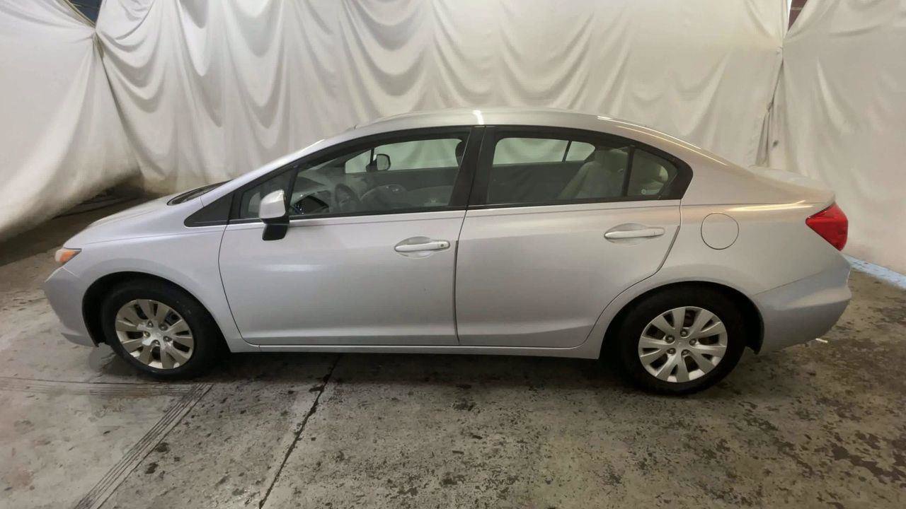 Used 2012 Honda Civic LX image 5