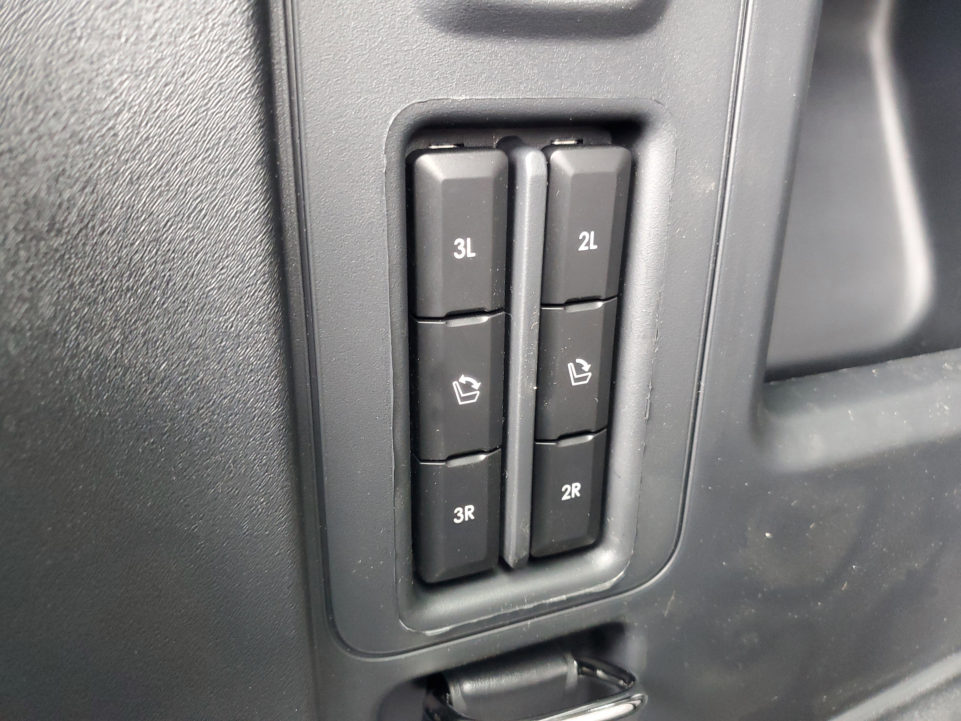 New 2026 Lincoln Navigator Reserve AWD/4WD image 34