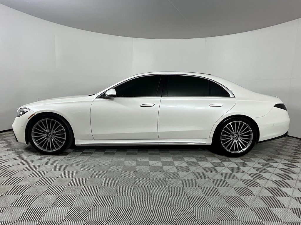 Used 2023 Mercedes-Benz S 500 4MATIC image 2