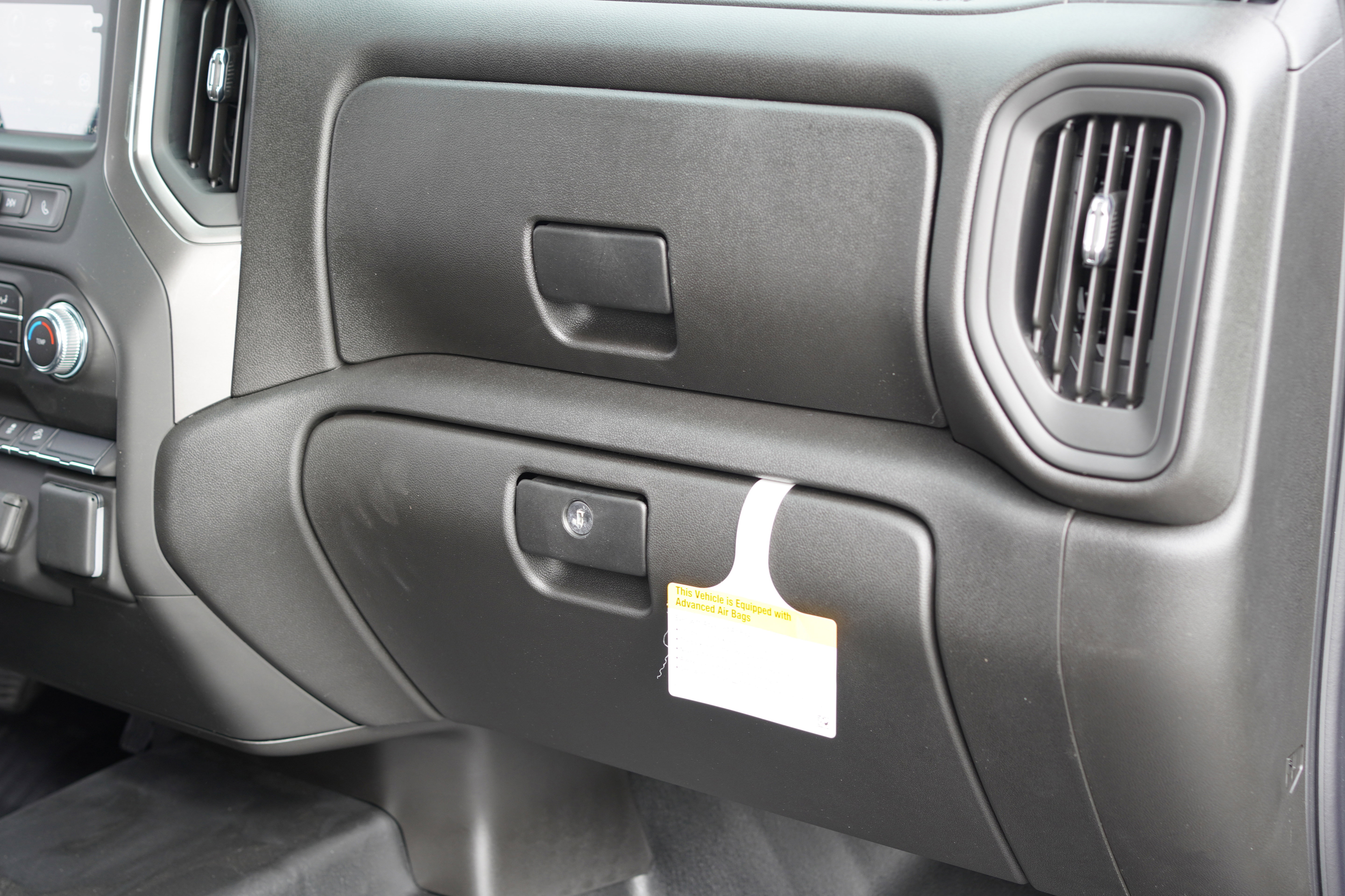 New 2026 GMC Sierra 2500 Pro w/ Convenience Package image 44