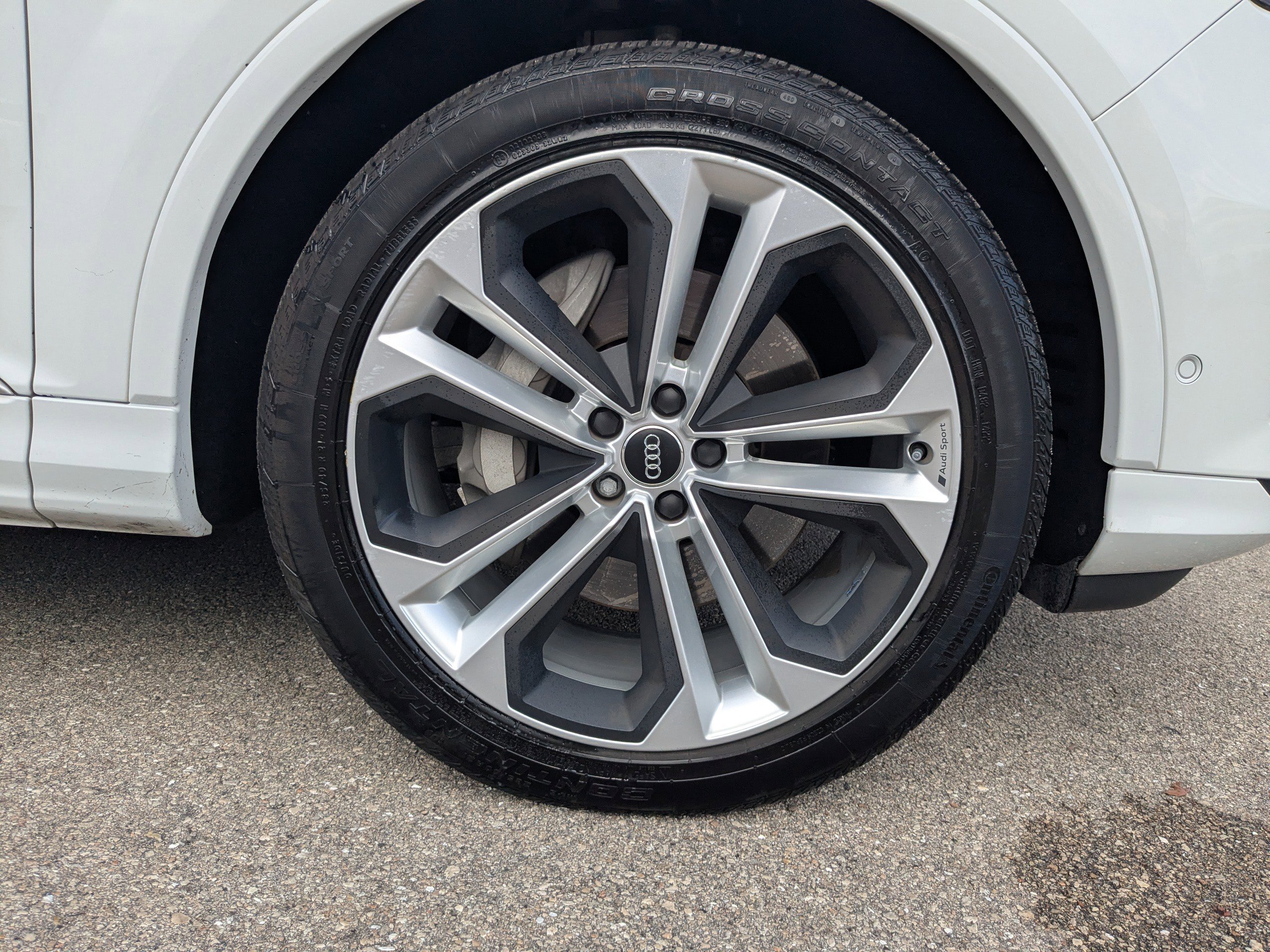 Used 2020 Audi Q7 3.0T Prestige image 12