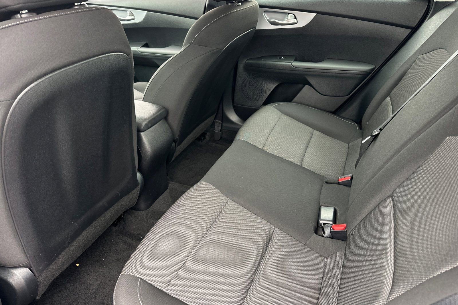 Certified 2024 Kia Forte LXS w/ LXS Technology Package FWD image 12