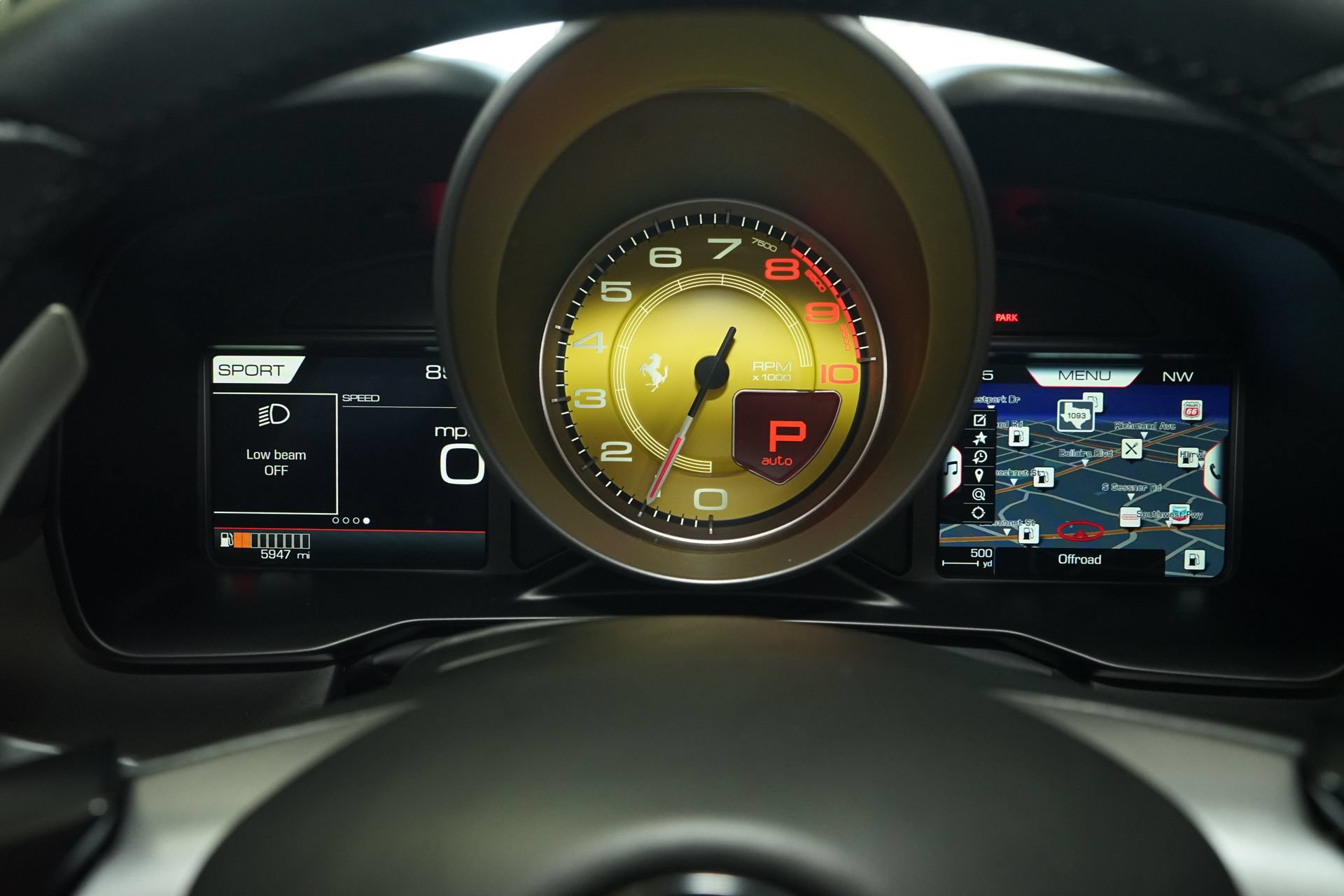 Used 2021 Ferrari F8 Tributo RWD image 13