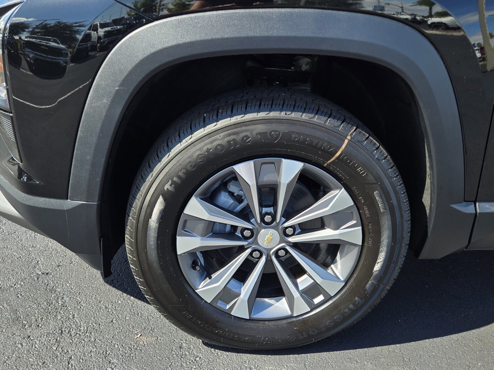 New 2026 Chevrolet Equinox LT image 4