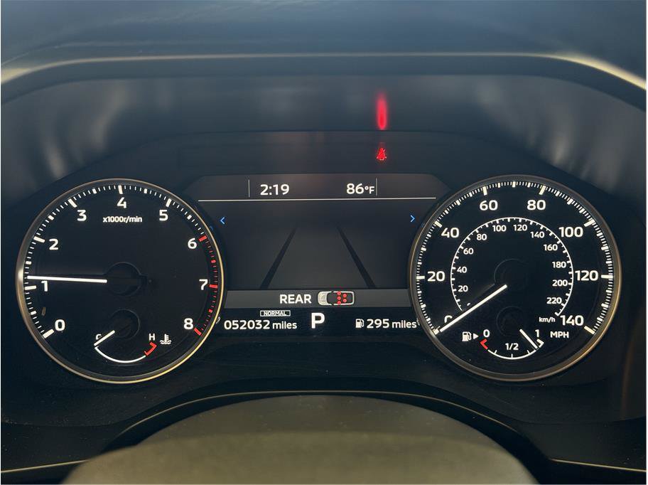 Used 2024 Mitsubishi Outlander FWD image 12