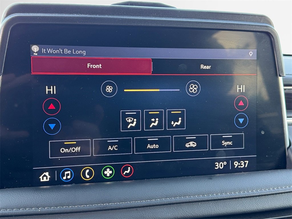 Used 2021 Chevrolet Tahoe LT w/ LT Signature Package image 19