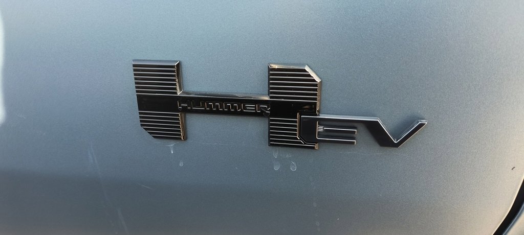 Used 2024 GMC Hummer EV 3X w/ Omega Edition image 3