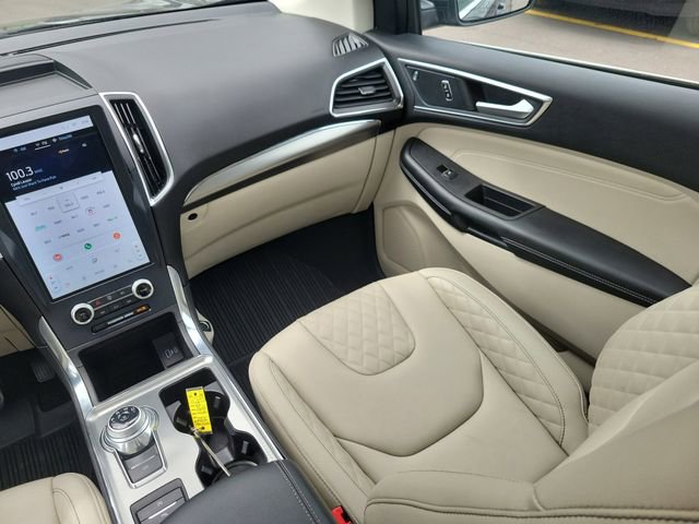 Certified 2023 Ford Edge Titanium AWD/4WD image 31
