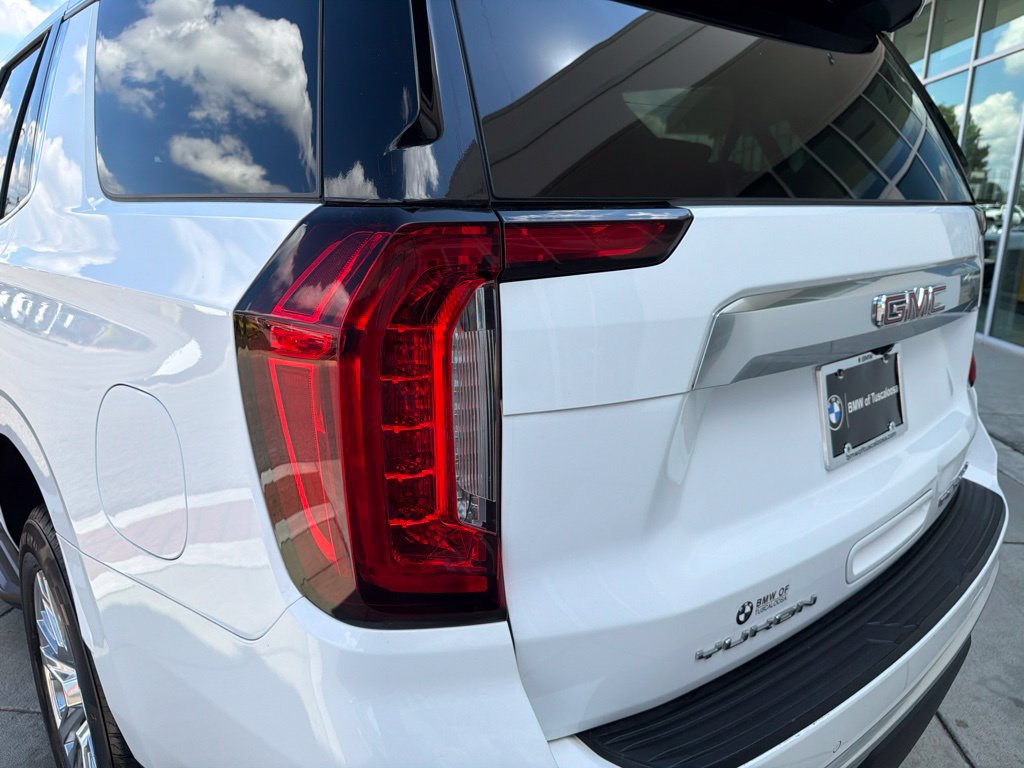 Used 2024 GMC Yukon Denali RWD image 15