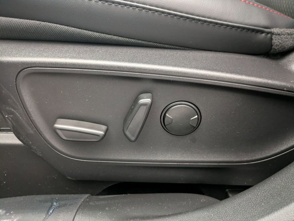 New 2026 Ford Escape ST-Line w/ Cold Weather Package image 20