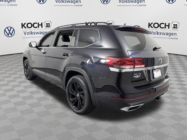 Used 2023 Volkswagen Atlas SE w/ Black Wheel Package image 6