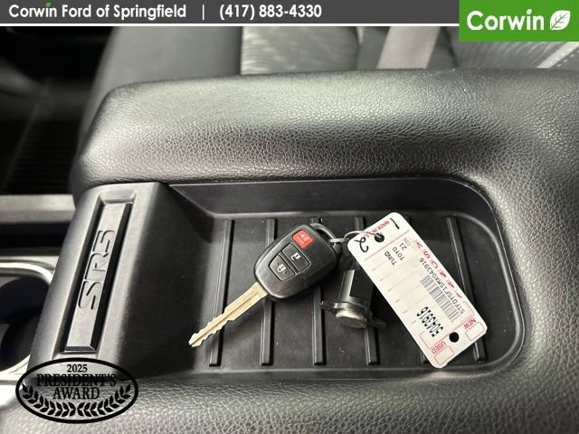 Used 2021 Toyota Tundra SR5 AWD/4WD image 23