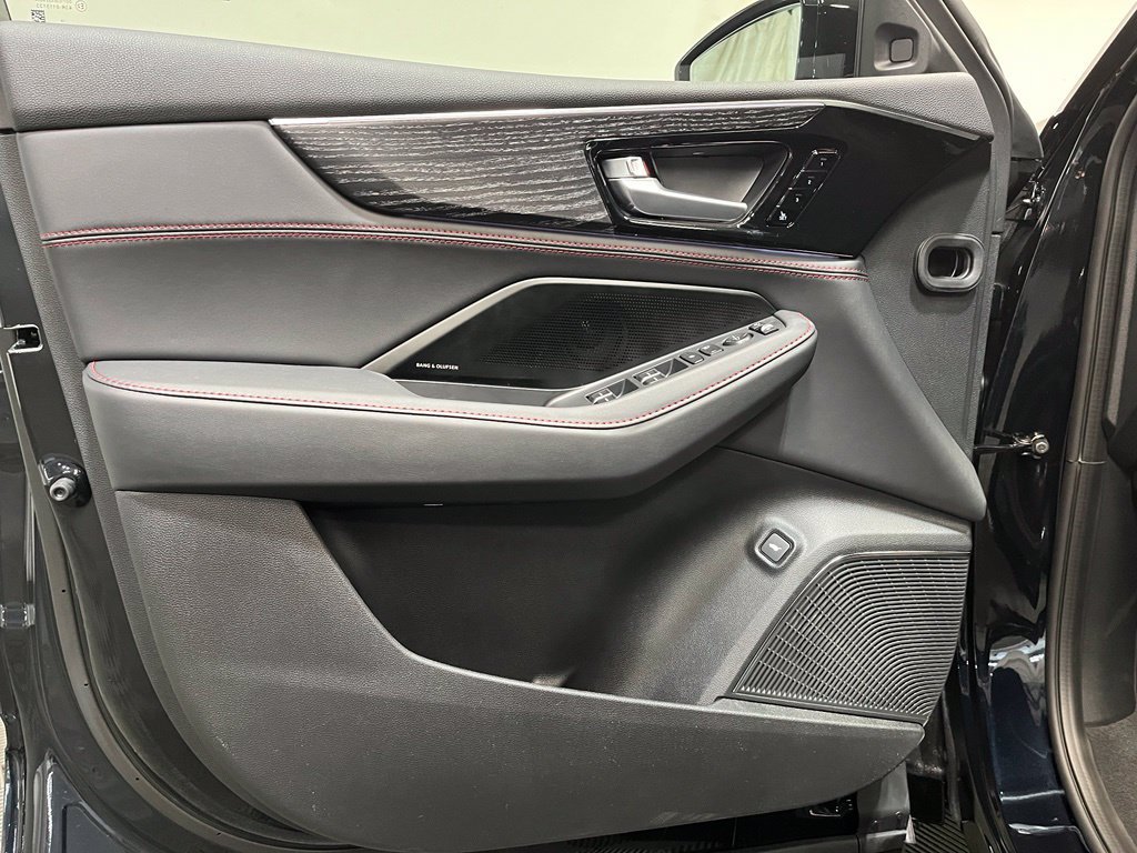 New 2026 Acura MDX Type S w/ Advance Package AWD/4WD image 13