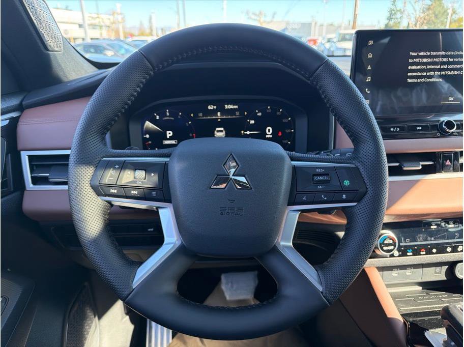 New 2026 Mitsubishi Outlander SEL Black Edition image 14