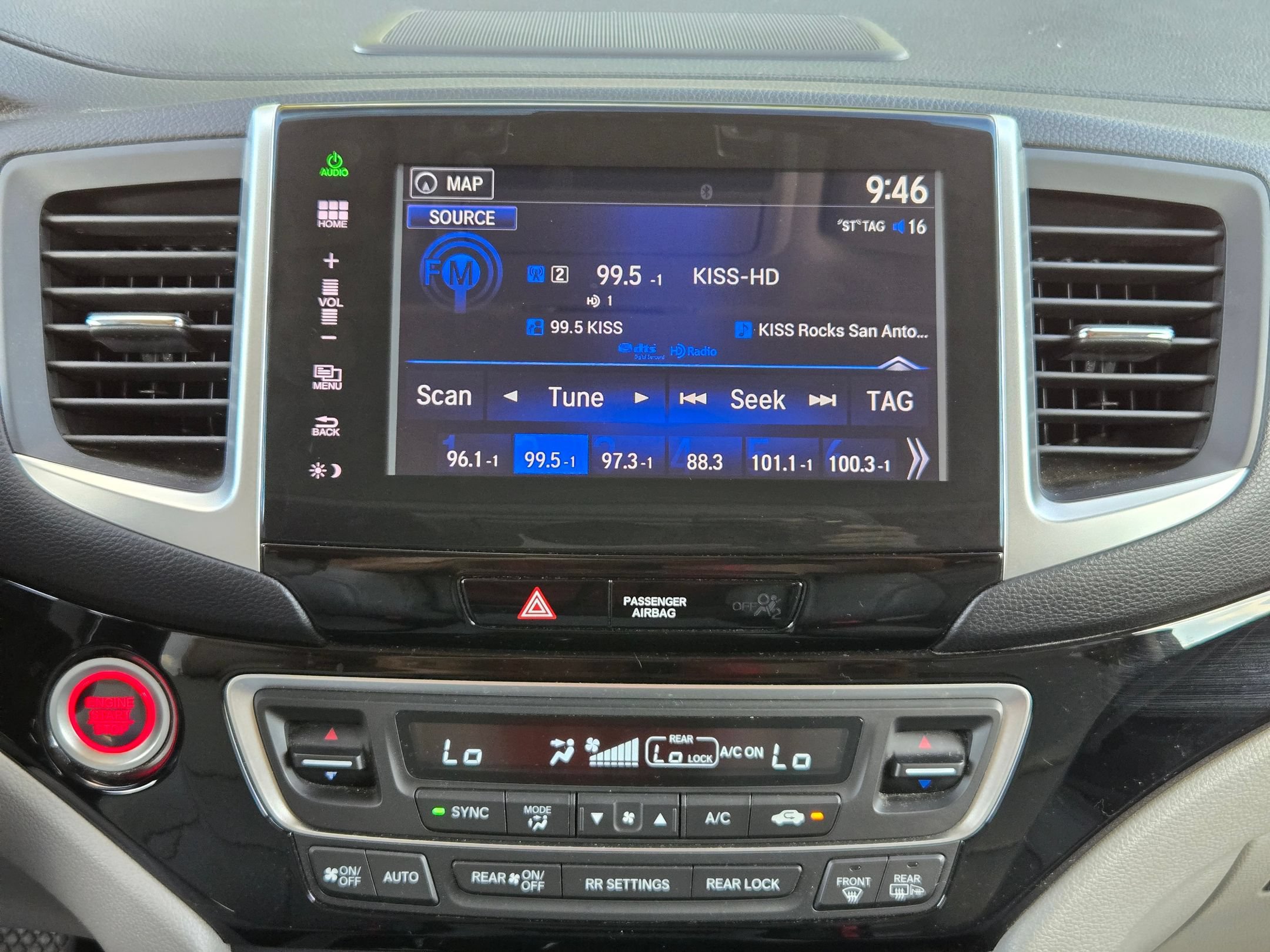 Used 2016 Honda Pilot Elite image 17
