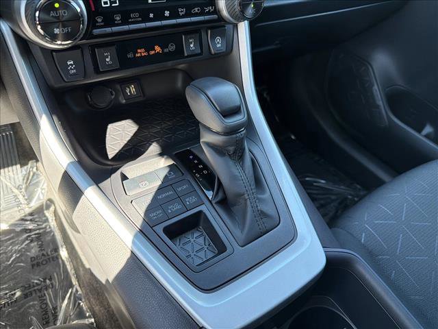 New 2025 Toyota RAV4 XLE image 18