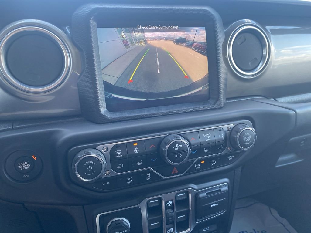 Certified 2020 Jeep Wrangler Unlimited Sahara image 31