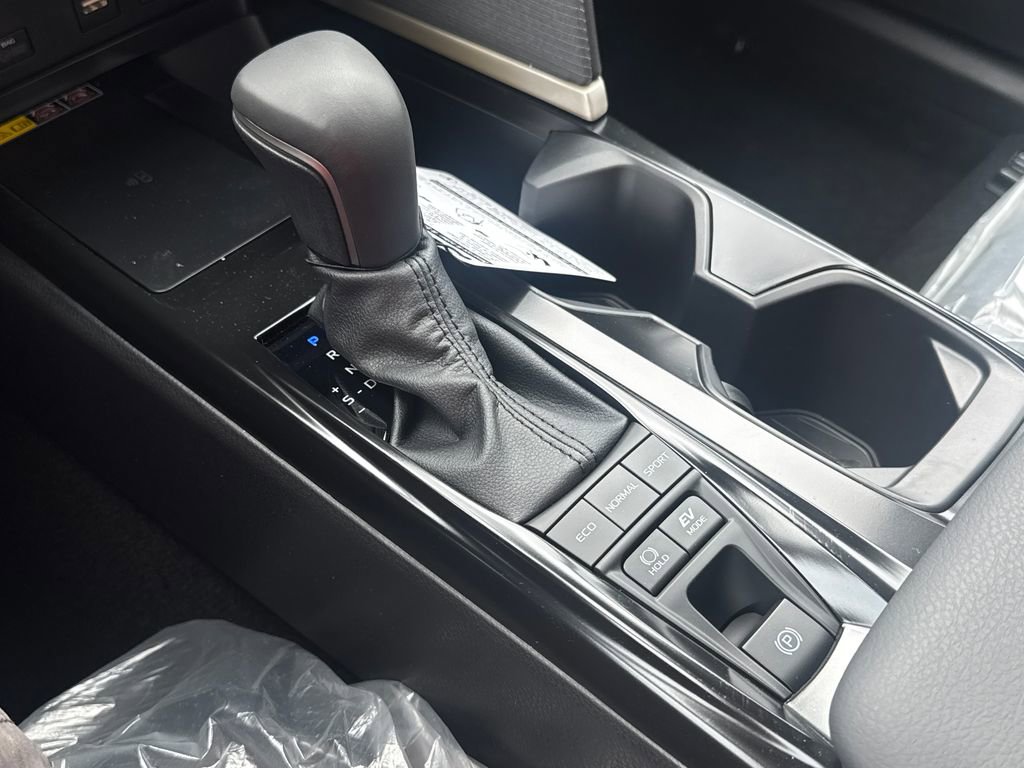 New 2026 Toyota Camry SE FWD image 29