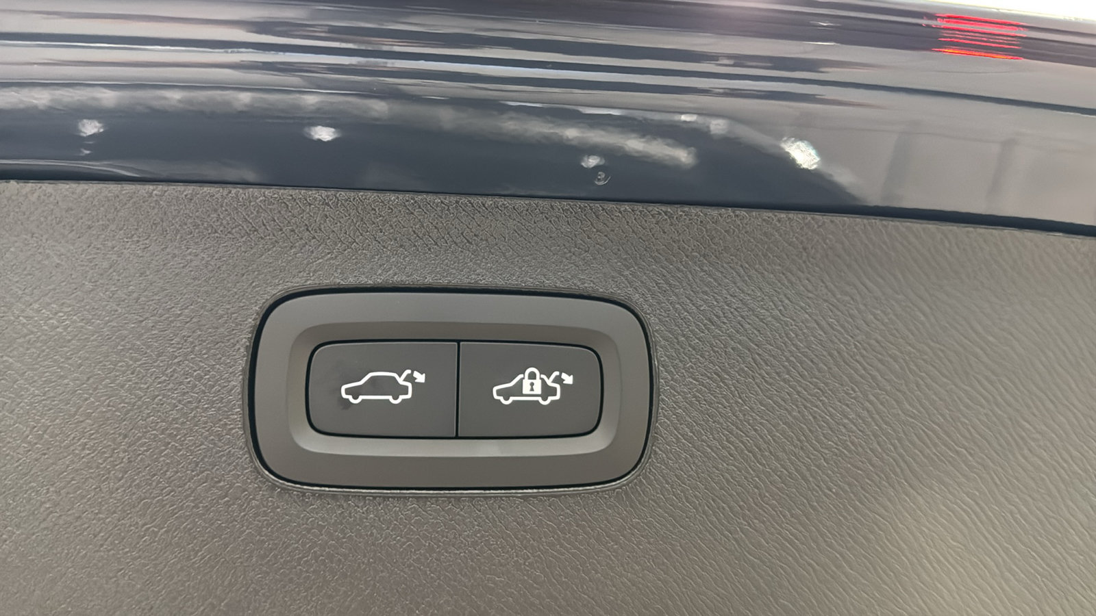 New 2027 Volvo XC60 B5 Core AWD/4WD image 31