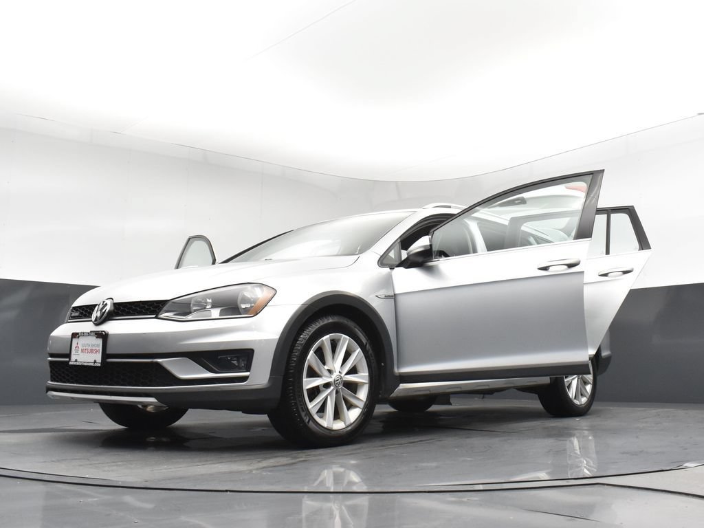 Used 2017 Volkswagen Golf Alltrack S AWD/4WD image 29