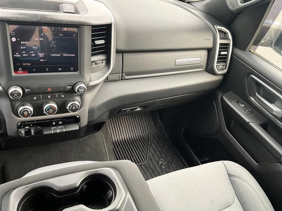 Used 2023 RAM 1500 Big Horn AWD/4WD image 5