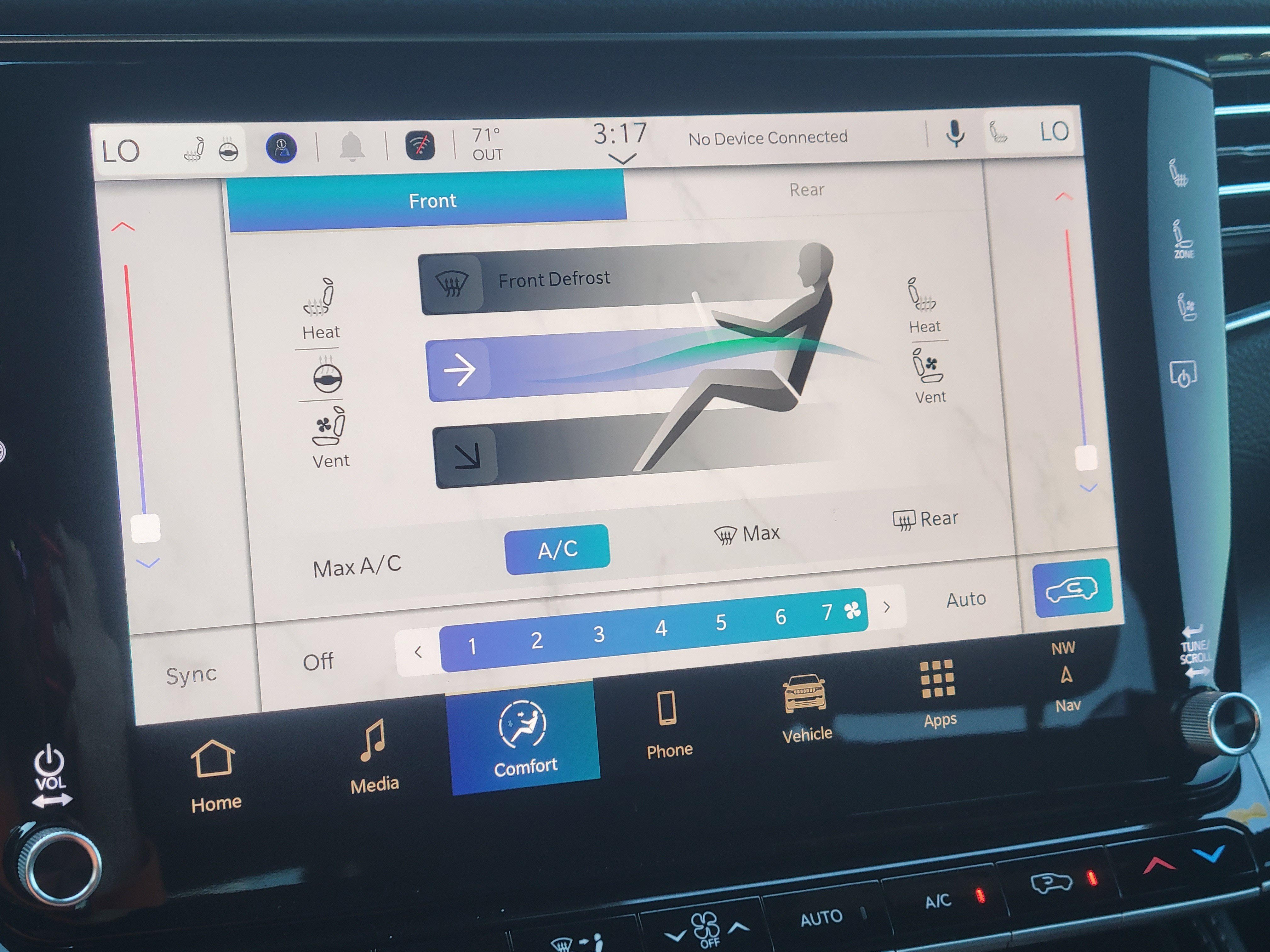 New 2025 Jeep Wagoneer L Series II image 20