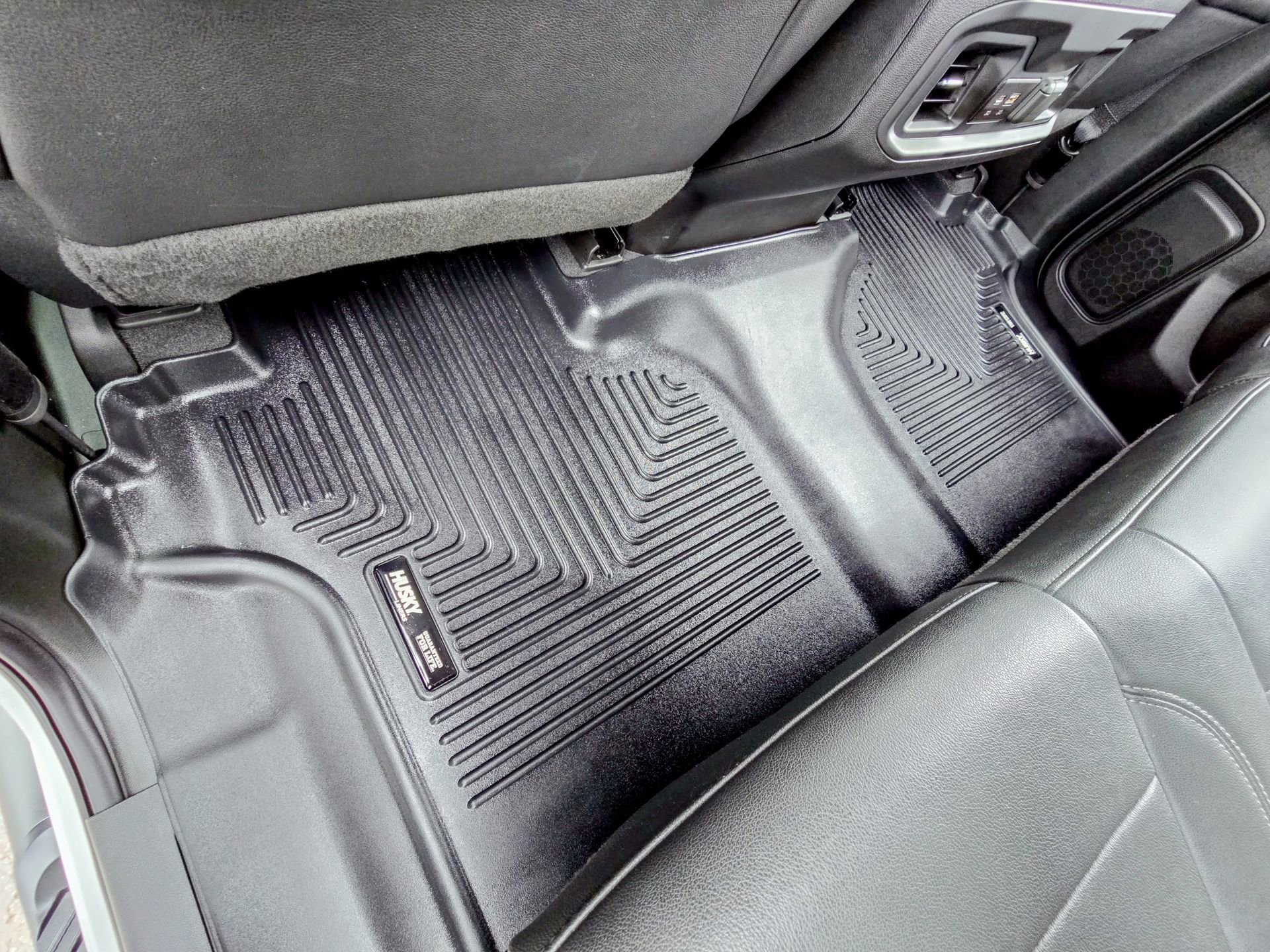 Used 2022 Chevrolet Silverado 3500 LT w/ All Star Edition image 14