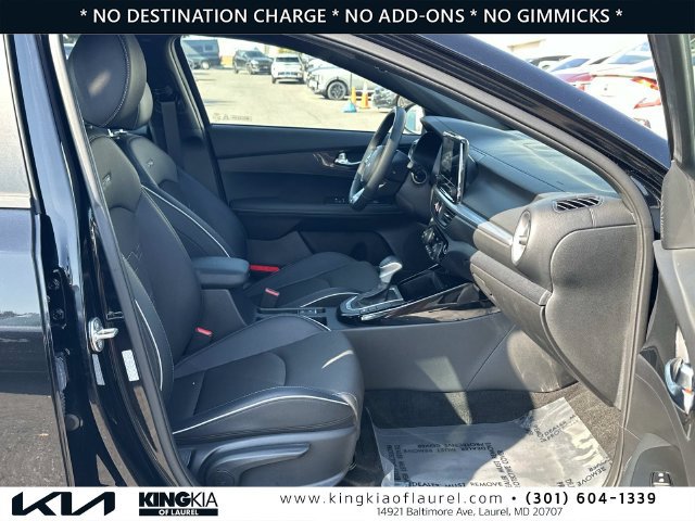 Used 2024 Kia Forte GT-Line w/ GT-Line Premium Package FWD image 16