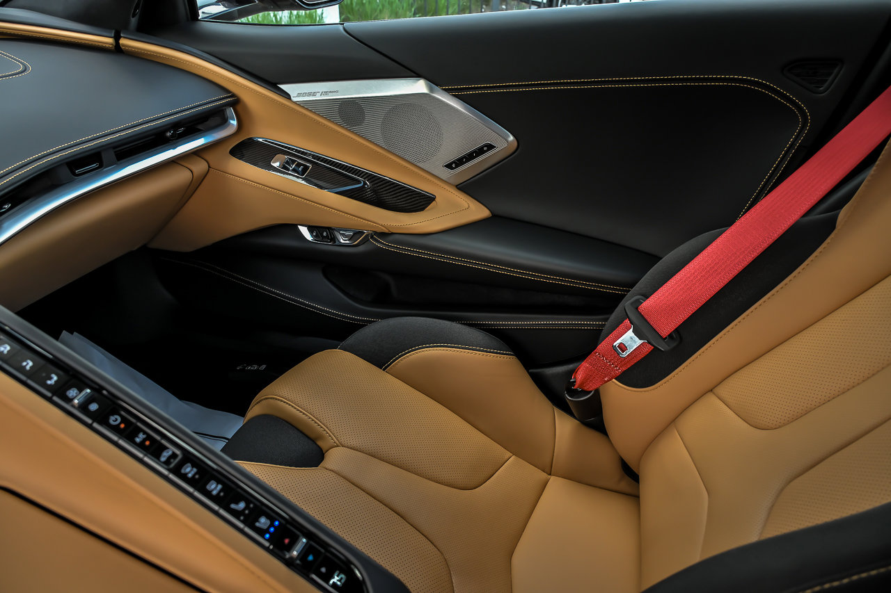 Used 2023 Chevrolet Corvette Stingray Premium Conv w/ Z51 Performance Package RWD image 51