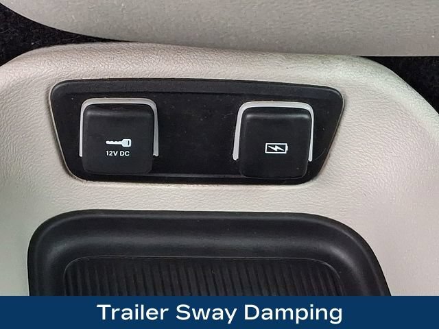 Used 2021 Chrysler Pacifica Touring AWD/4WD image 17