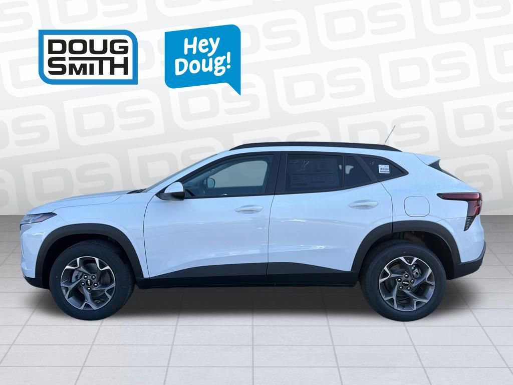 New 2026 Chevrolet Trax LT w/ Driver Confidence Package image 3