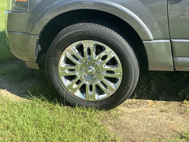 Used 2013 Ford Expedition Limited AWD/4WD image 7
