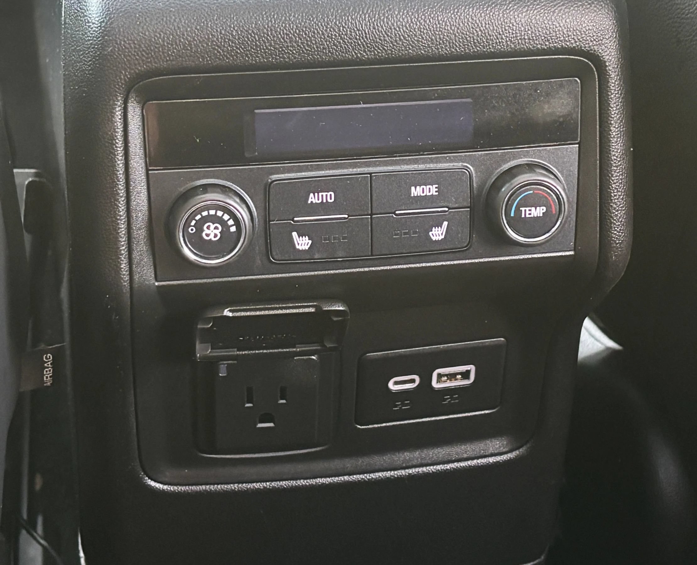 Used 2021 GMC Acadia AT4 w/ Technology Package AWD/4WD image 11