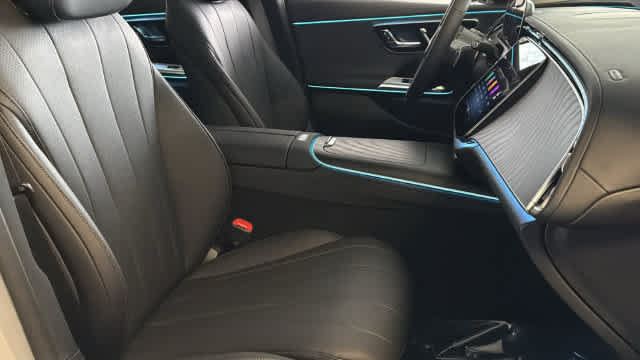 Used 2026 Mercedes-Benz E 450 4MATIC Sedan image 35